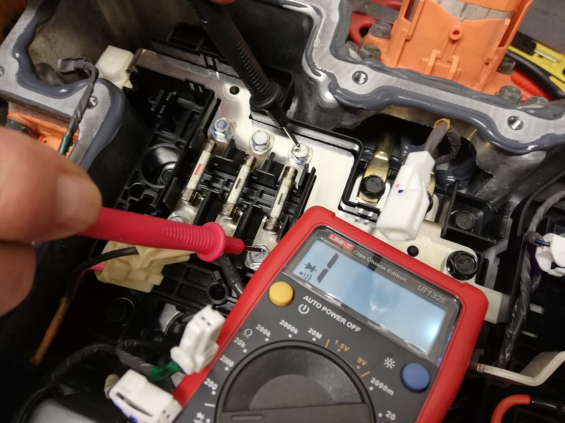 Fuse rating for electric car heating system? | Electronics Forums