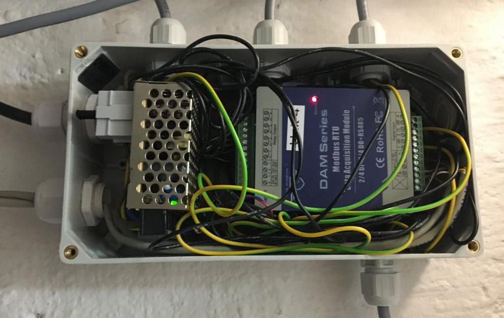 An Automated Light Switch System for Smarthomes That Anyone Can Use ...