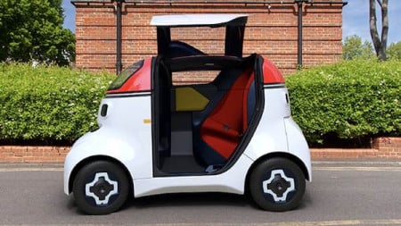 Motiv Autonomous Pod Car Unveiled in London Promoted as the Future of Mobility