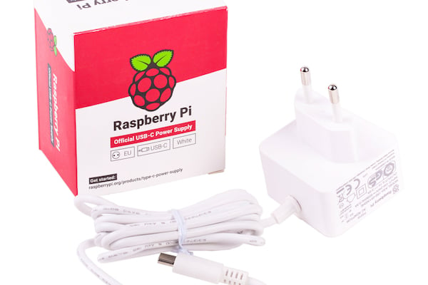 raspberry pi official usb-c power supply